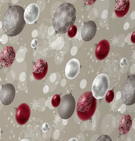 Ovaal Kersttafelzeil Kerstballen Zilver/rood 1 Ovaal Kersttafelzeil Kerstballen Zilver/rood